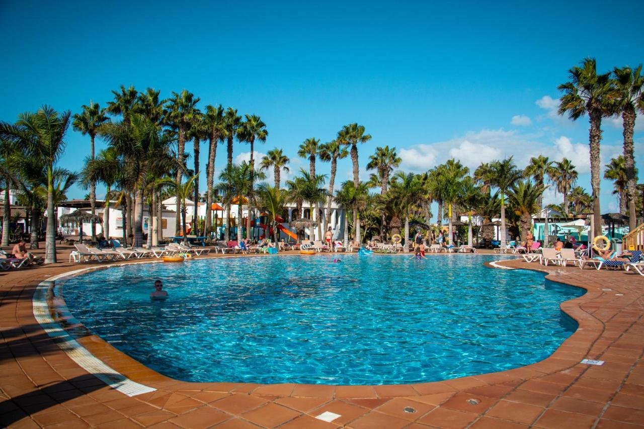 Apartamento Oasis Dunas Коральео Экстерьер фото