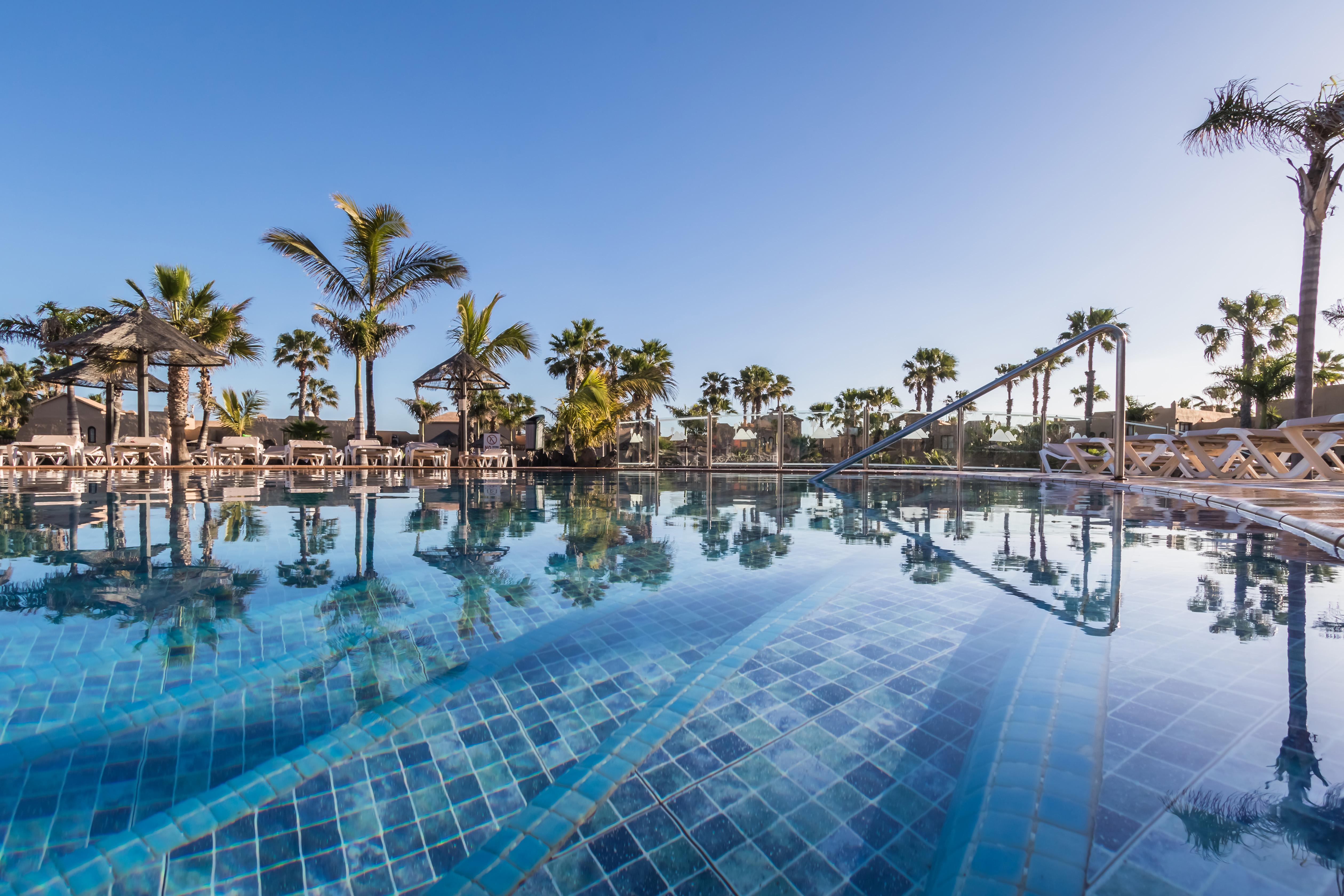 Apartamento Oasis Dunas Коральео Экстерьер фото
